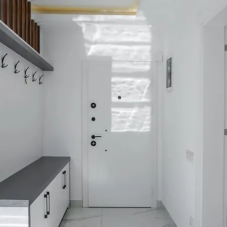 Ortac 2 Doga Icerisinde, Korunakli Vila Kaş