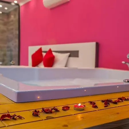 Villa Ortac 2 Doga Icerisinde, Korunakli Kas