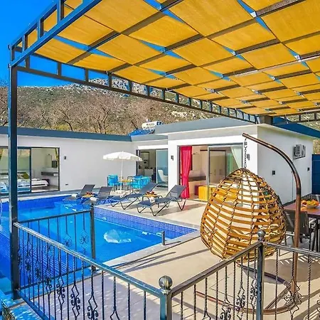 Villa Ortac 2 Doga Icerisinde, Korunakli Kaş
