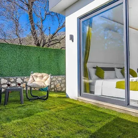 Villa Ortac 2 Doga Icerisinde, Korunakli *