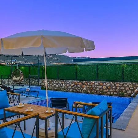 Ortac 2 Doga Icerisinde, Korunakli