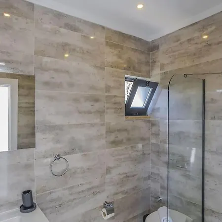 Villa Ortac 2 Doga Icerisinde, Korunakli Kas